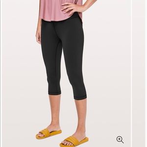 lululemon cropped leggings